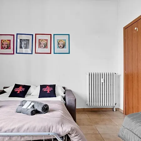 Apartment Cerm70 Prada District Spacious With An Artistic Touch